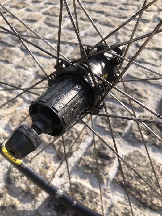 Rodas Mavic Cosmos 700c