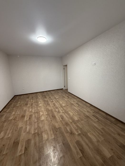 Без КОМІСІЇ Продаж 2к квартири вул. Величковського з ремонтом(Рясне 2)