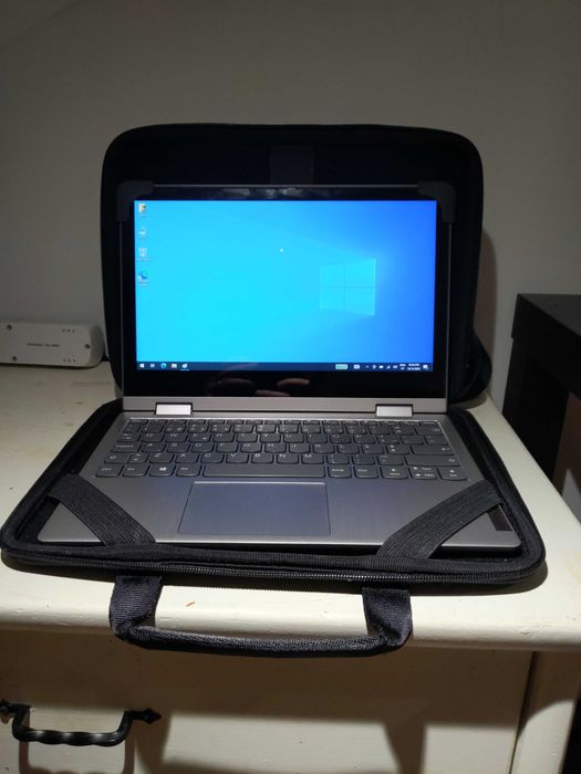 Portatil Lenovo 11" polegadas com mala robusta