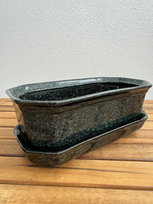 Горшик для квітів, новий