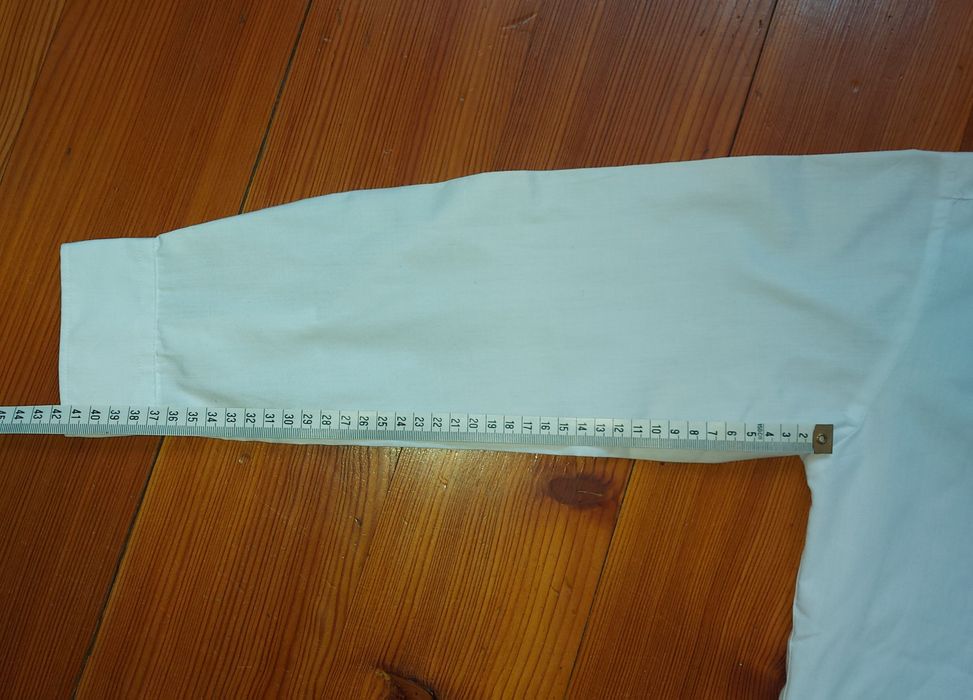 Biała koszula dla chłopca