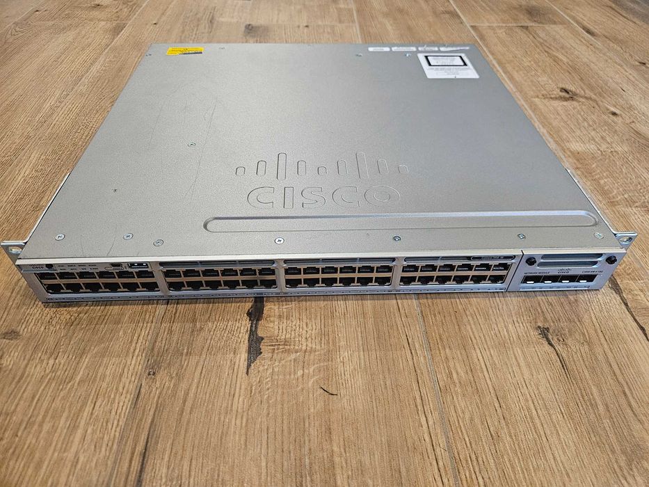 Cisco Switch 3850 48T x 1Gb , 4 x 10Gb SFP+ (Network Module), 2 x AC, 3 x FAN