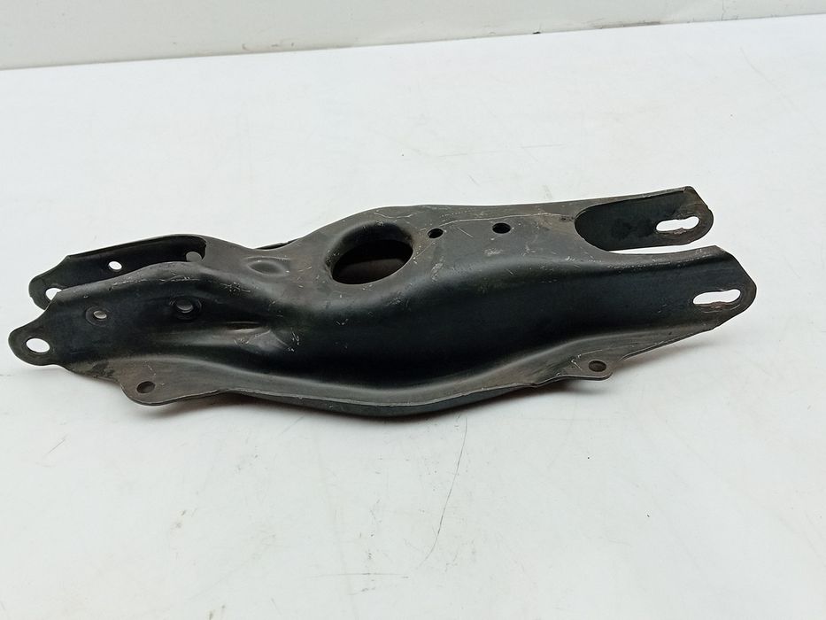 Braço de suspensão trás direito MERCEDES-BENZ Classe C (W205)