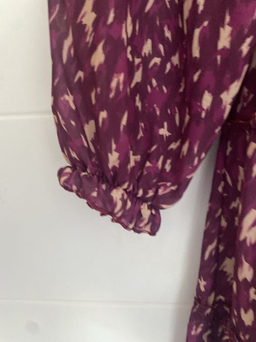 Vestido de mangas compridas com padrão