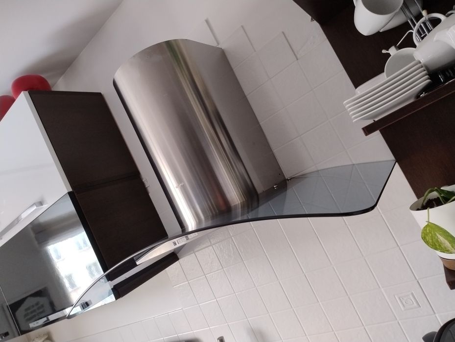 Okap szklany sprawny