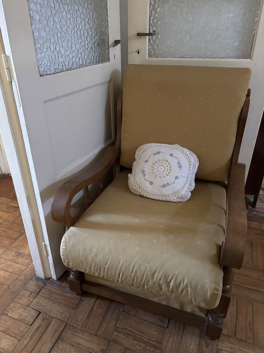 Conjunto Sofa-cama 3 lugares + 2 cadeirões