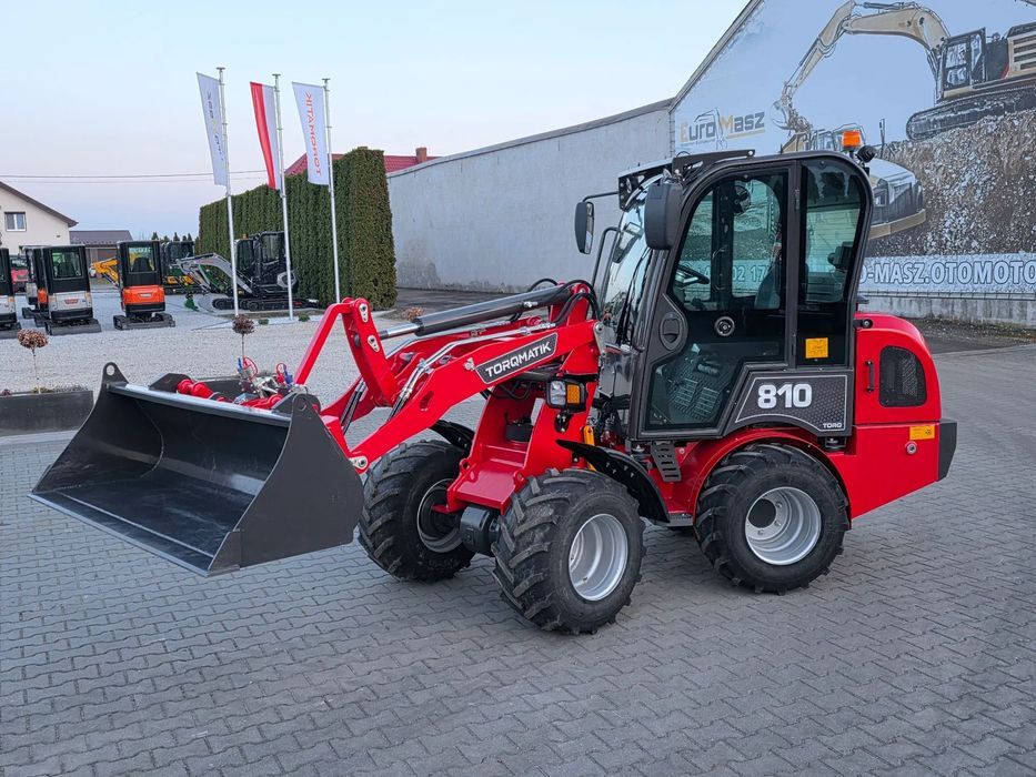 NOWA ŁADOWARKA KOŁOWA TORQMATIK 810  silnik KUBOTA V1505, waga 2400 KG, szybkozłącze hydrauliczne EURORAMKA