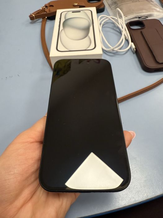 iPhone 15 na gwarancji