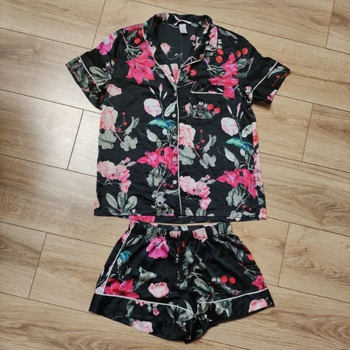 Атласна Піжама Victoria's Secret Satin Short PJ Set