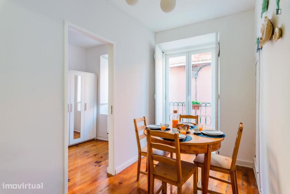 Apartamento com 2 quartos - localizado em Intendente Lisbon