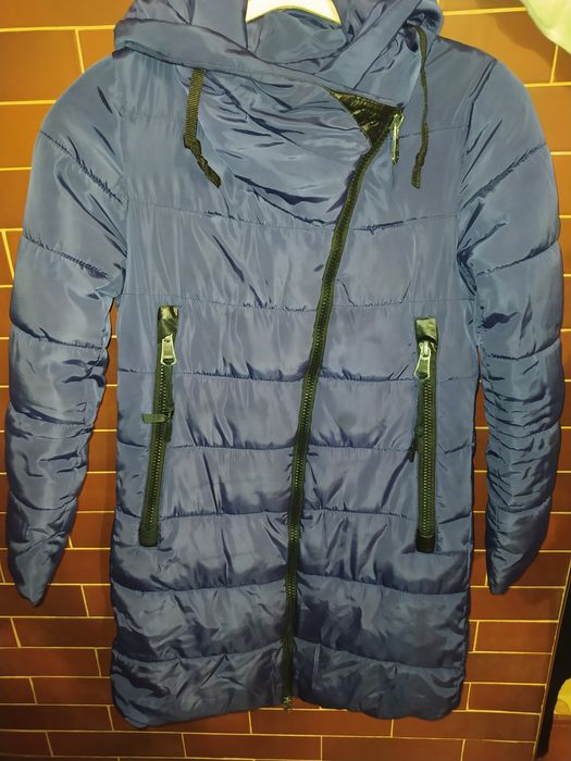 Зимові пуховики, куртки