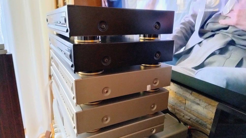 Tuner Denon TU 580RD + PILOTY