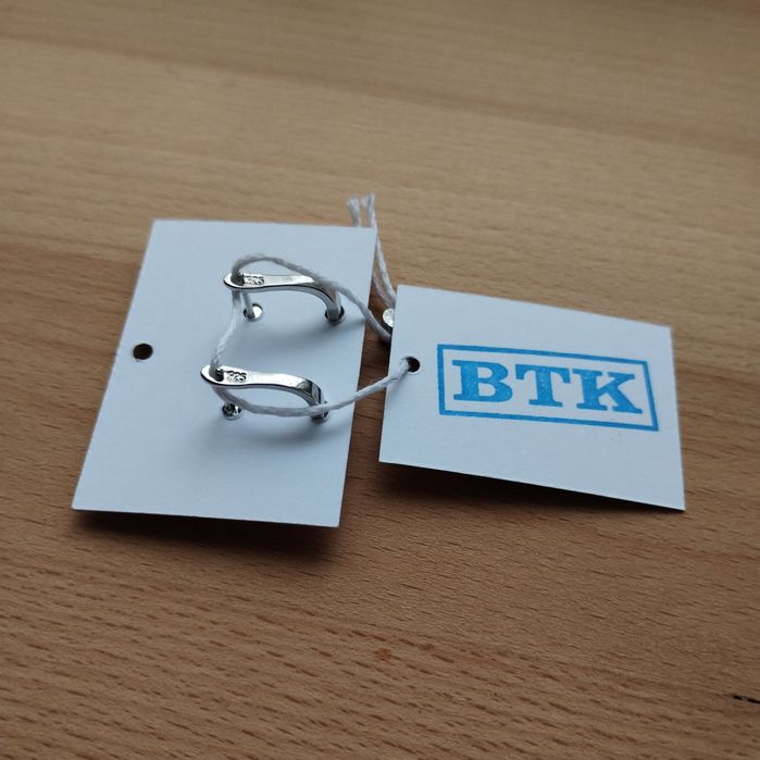 OLX-доставки нема! Нові срібні сережки у стилі VAN CLEEF 925 проби!