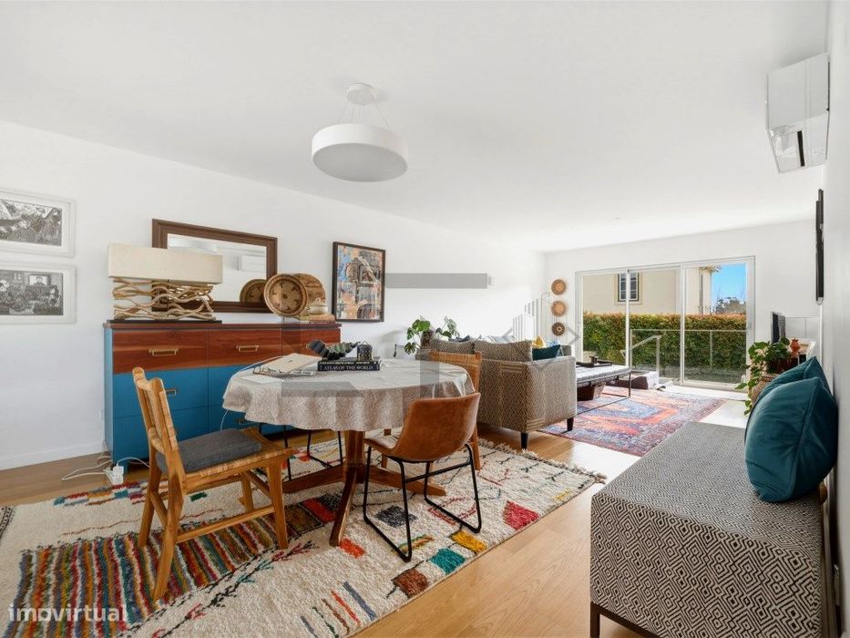 Fantastic 4-Bedroom House in a Modern Condominium for Rent, in Oeiras