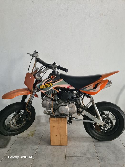 Pit bike supermotard