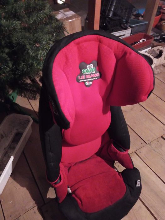 Дитяче автокрісло Cam, зроблено в Італії.