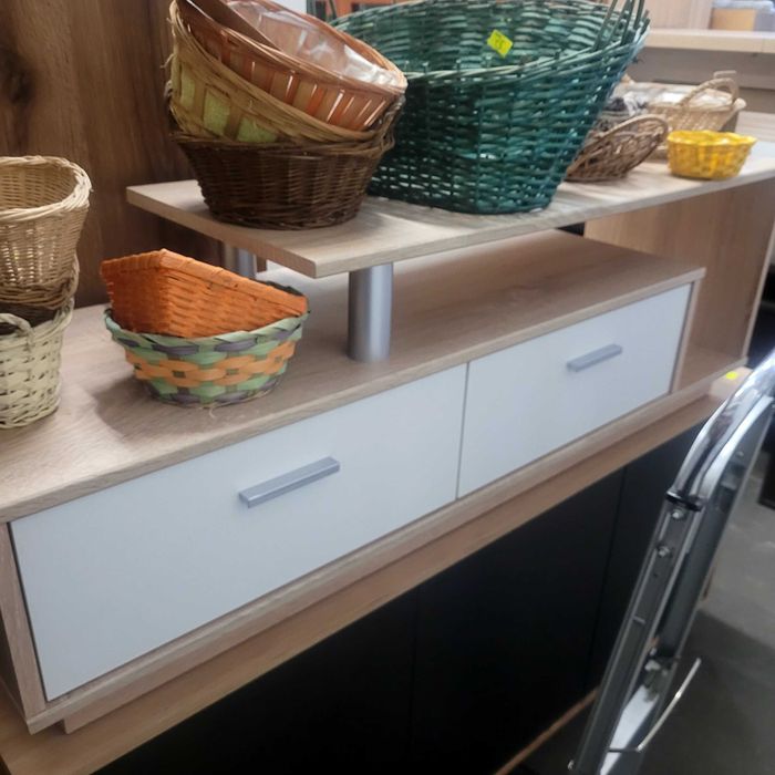 Komoda w dobrym stanie. Możliwy transport