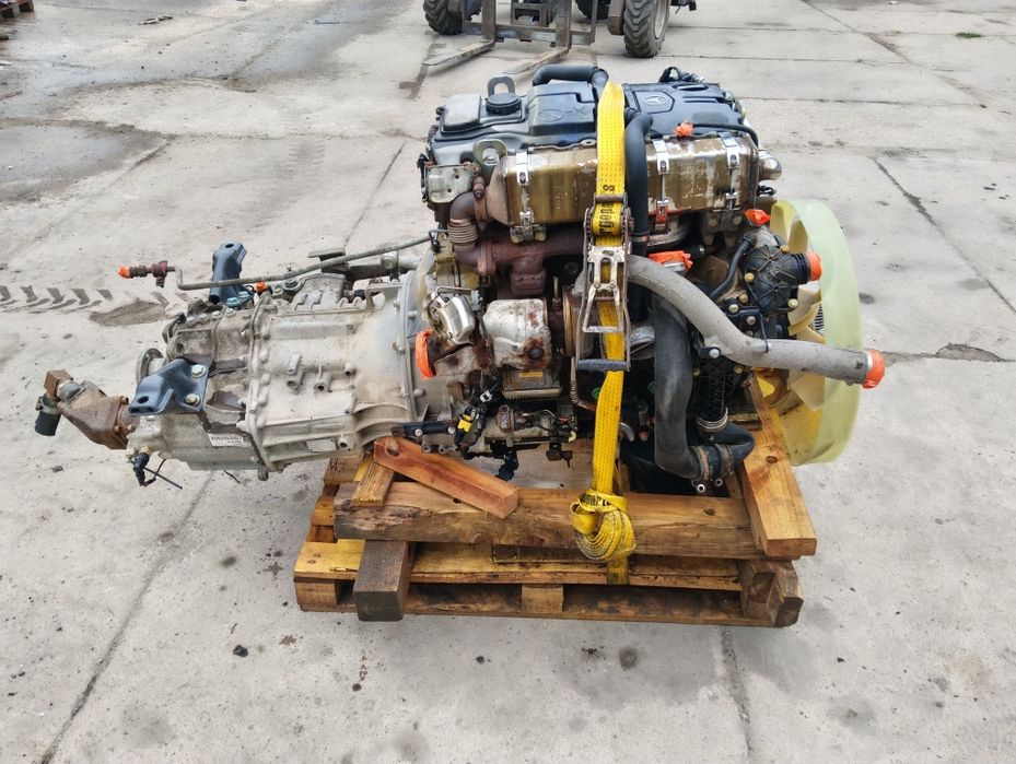 Wtryskiwacz paliwa pompa paliwa Mercedes Atego euro 6 Om 934 2018 r