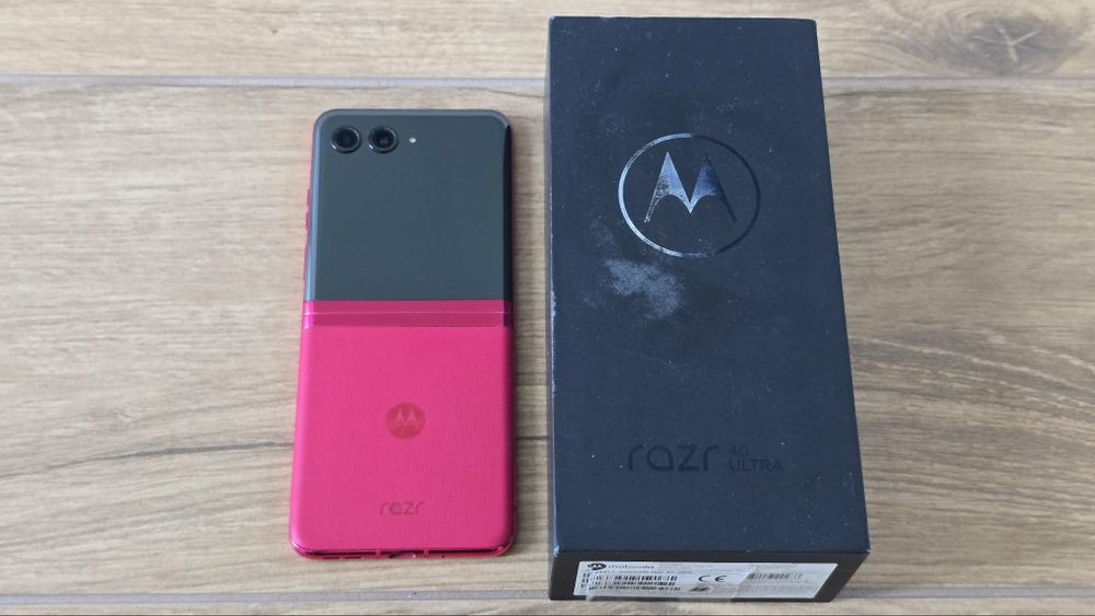 Motorola Razr 40 Ultra 5G 8/256GB czerwona