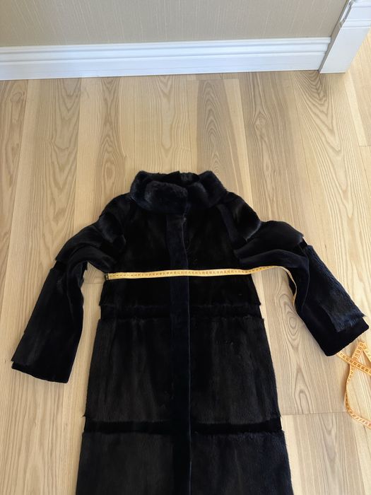 Шуба норковая б/у в хорошем состоянии.