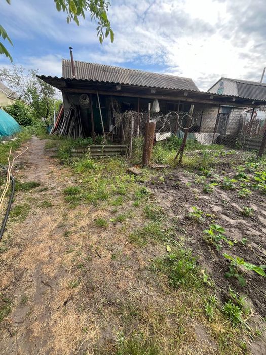 Продаємо затишний та комфортний будинок у зеленому с. Лозівок