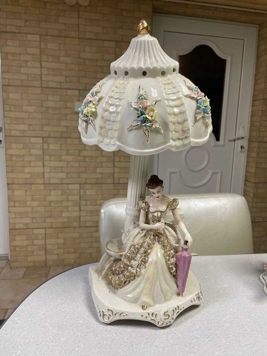 Статуэтка лампа светильник ночник фарфор Германия Румыния