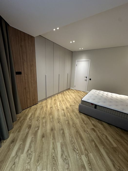 3 кімнатна квартира (л1