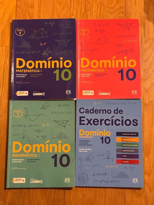 Livros escolares várias disciplinas