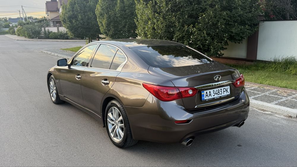 Infiniti Q50 2.0 t
