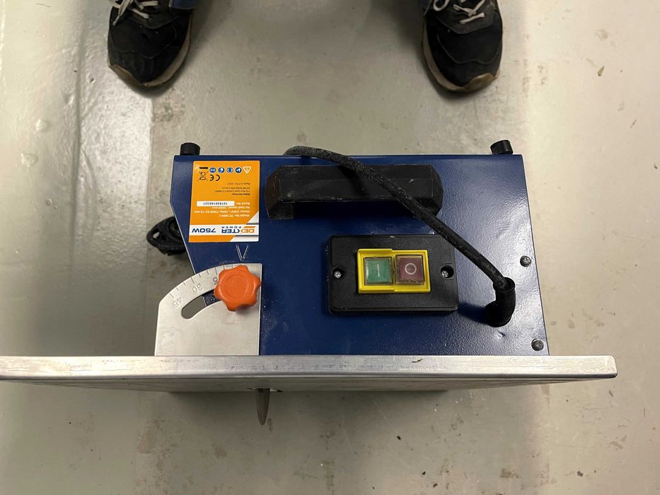 przecinarka do płytek ceramicznych