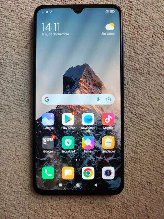 XIAOMI Mi 9 (6.39'' - 6 GB - 64 GB - Azul)