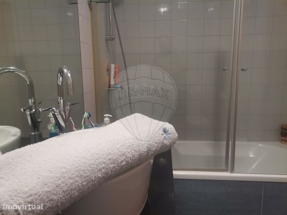 Apartamento T4 para venda