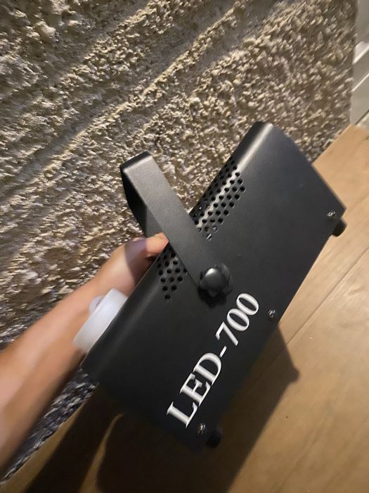 Maquina de fumos 700w