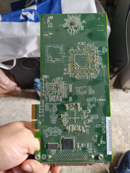 Servidor Konica Minolta Fiery Pro80-12