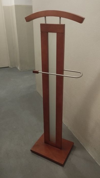 Cabide quarto cerejeira