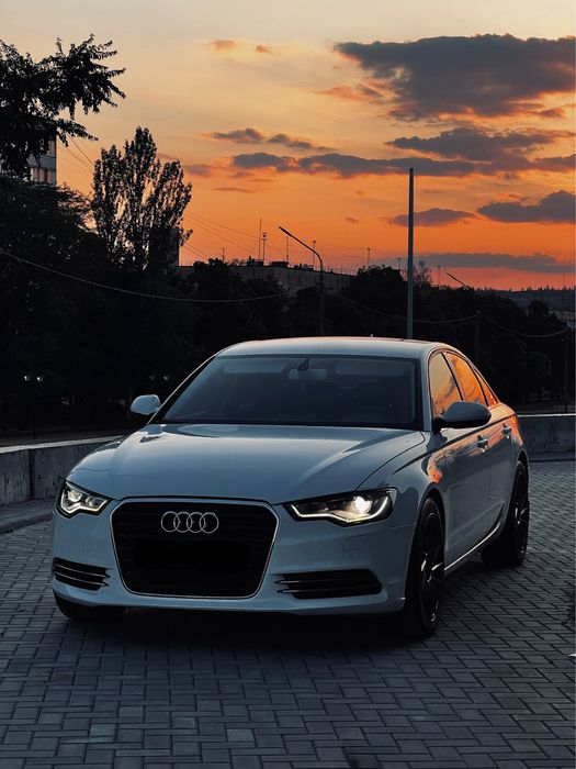AUDI a6c7 2012 2.0 TDI офіційне авто