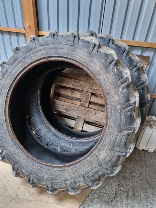 Sprzedam Opony rolnicze pirelli 13.6R36 (340/85R36)