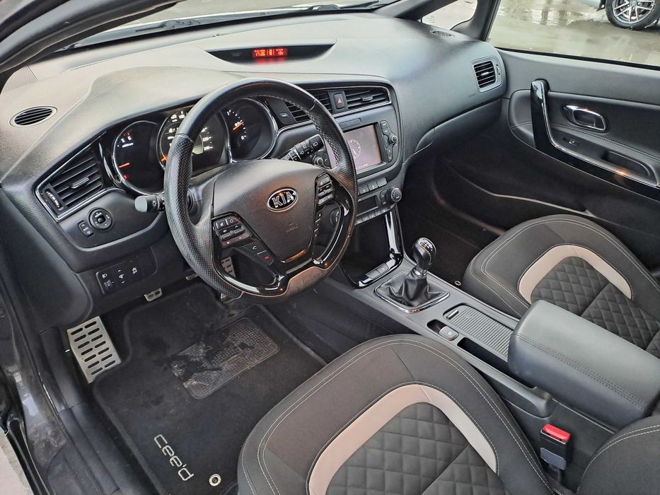Kia Ceed SW 1.6 CRDi GT Line, 2016 Nacional