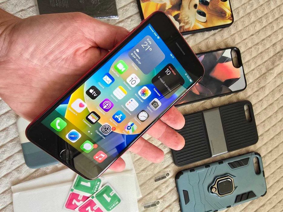 iphone 8 64gb red - купити телефони та аксесуари - Ціна на OLX.ua