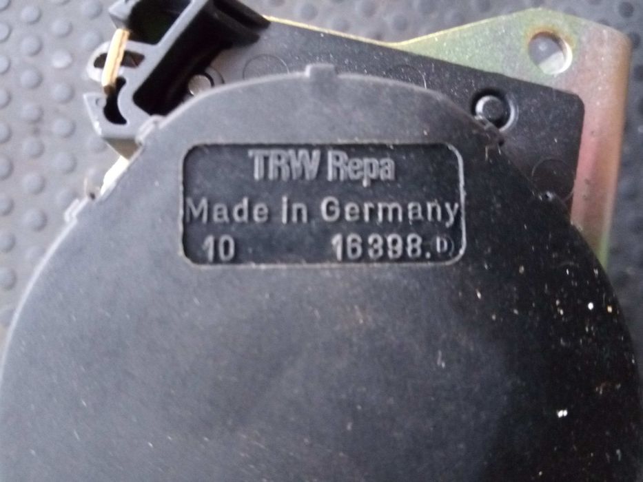 Cinto trás esquerdo BMW 3 (E46)