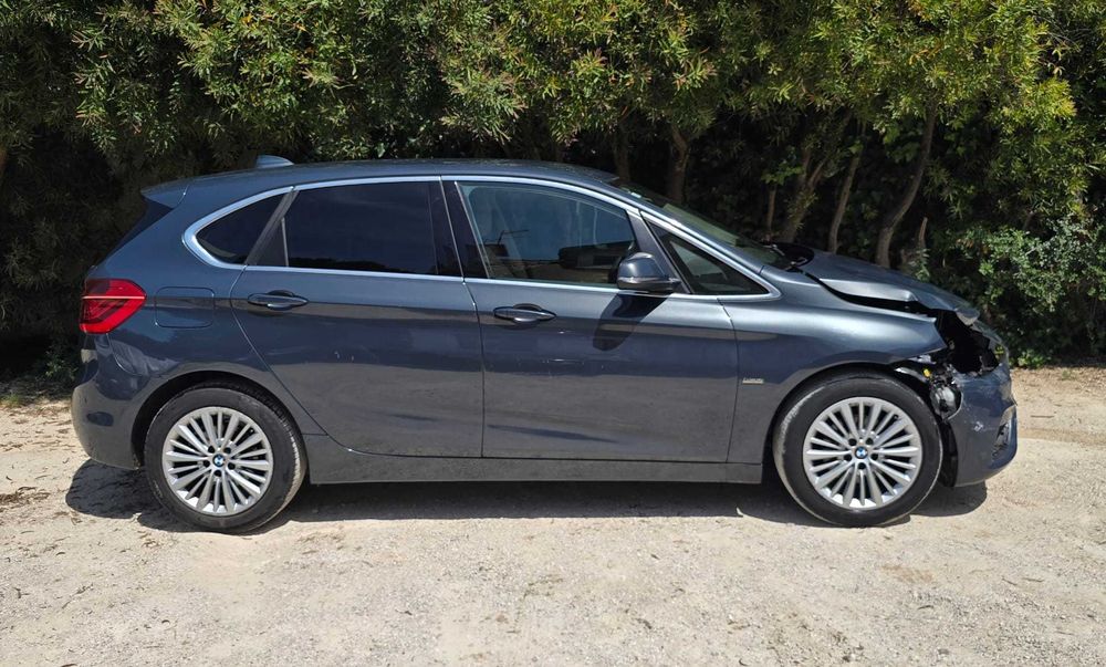 BMW 216d Automatico