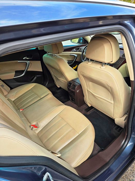 Opel Insignia 2.0 CDTI