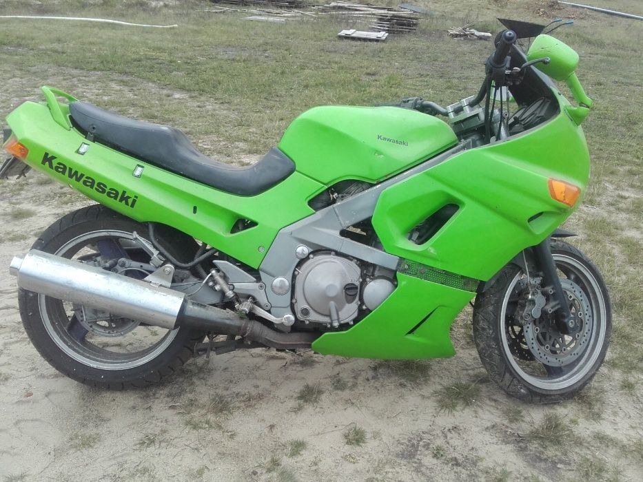 Kawasaki zzr600 zzr 600 silnik lagi lampa koło felga tarcza bak części