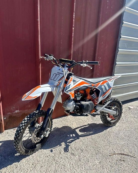 Vendo pit bike TOX RACING 125
