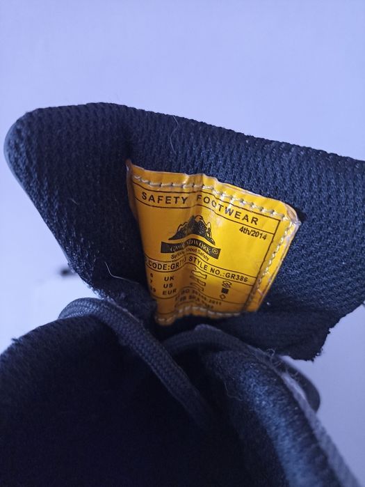 Ботинки крассовки