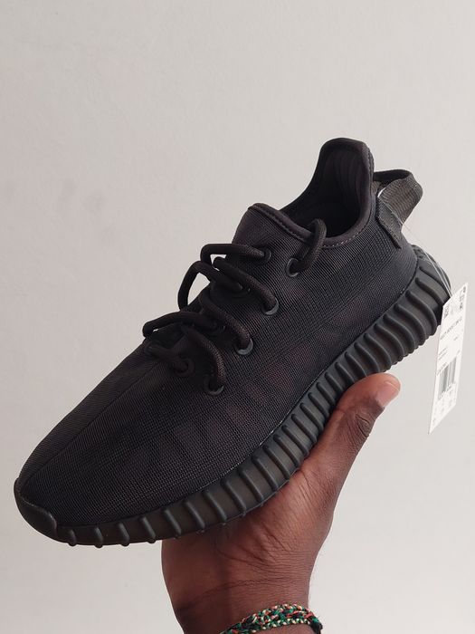 Yeezy V2 Mono Cinder NOVAS