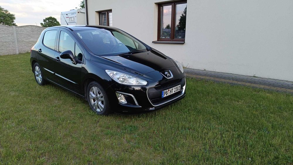 Peugeot 308  2013 rok  sprowadzony z NIEMIEC 1,6 hdi