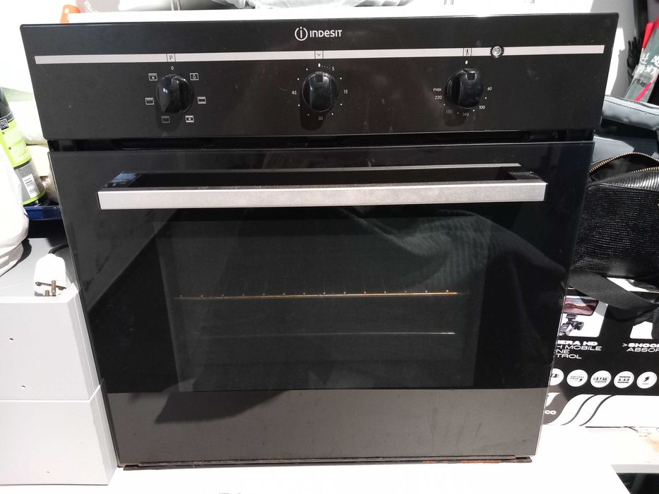 Forno Indesit [Restauro/ Peças]