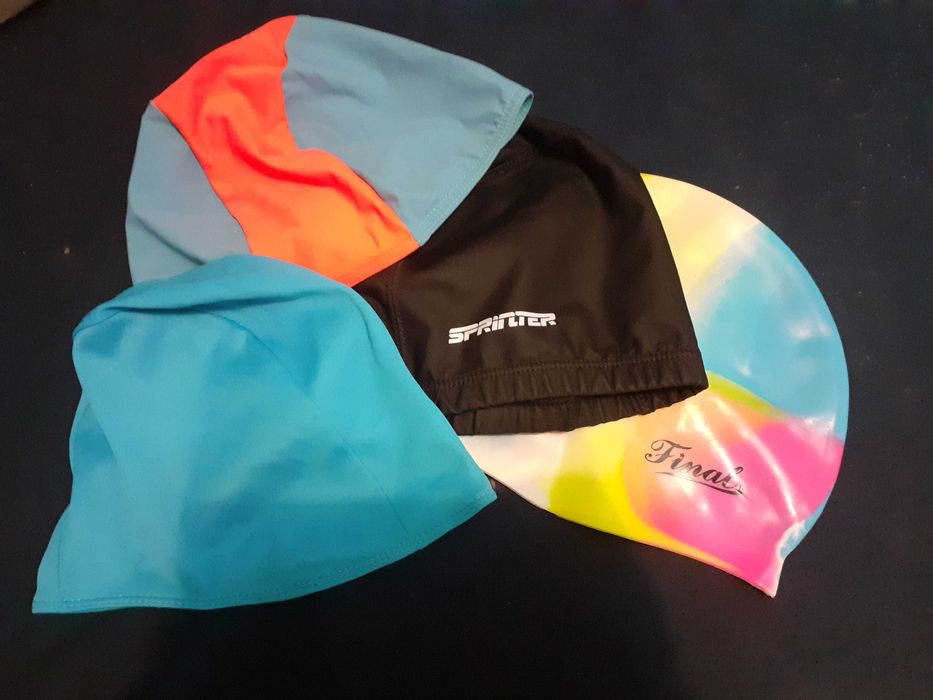 Шапочки для плавання