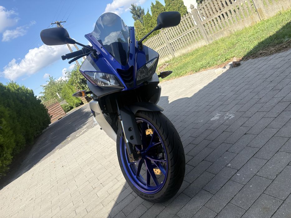 Sprzedam Yamaha yzf r125